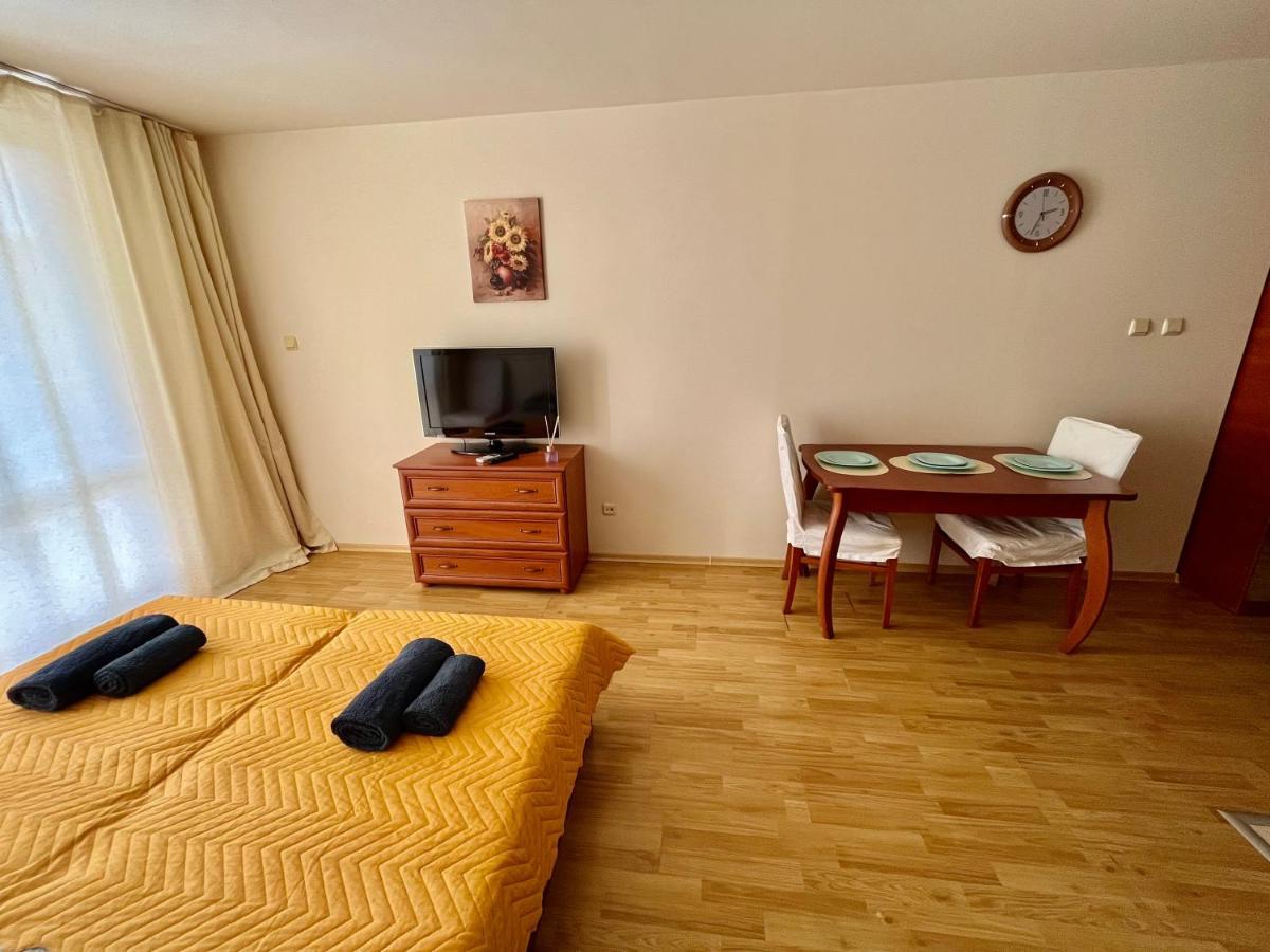 Alexandr Apartments Vigo Misivri Dış mekan fotoğraf