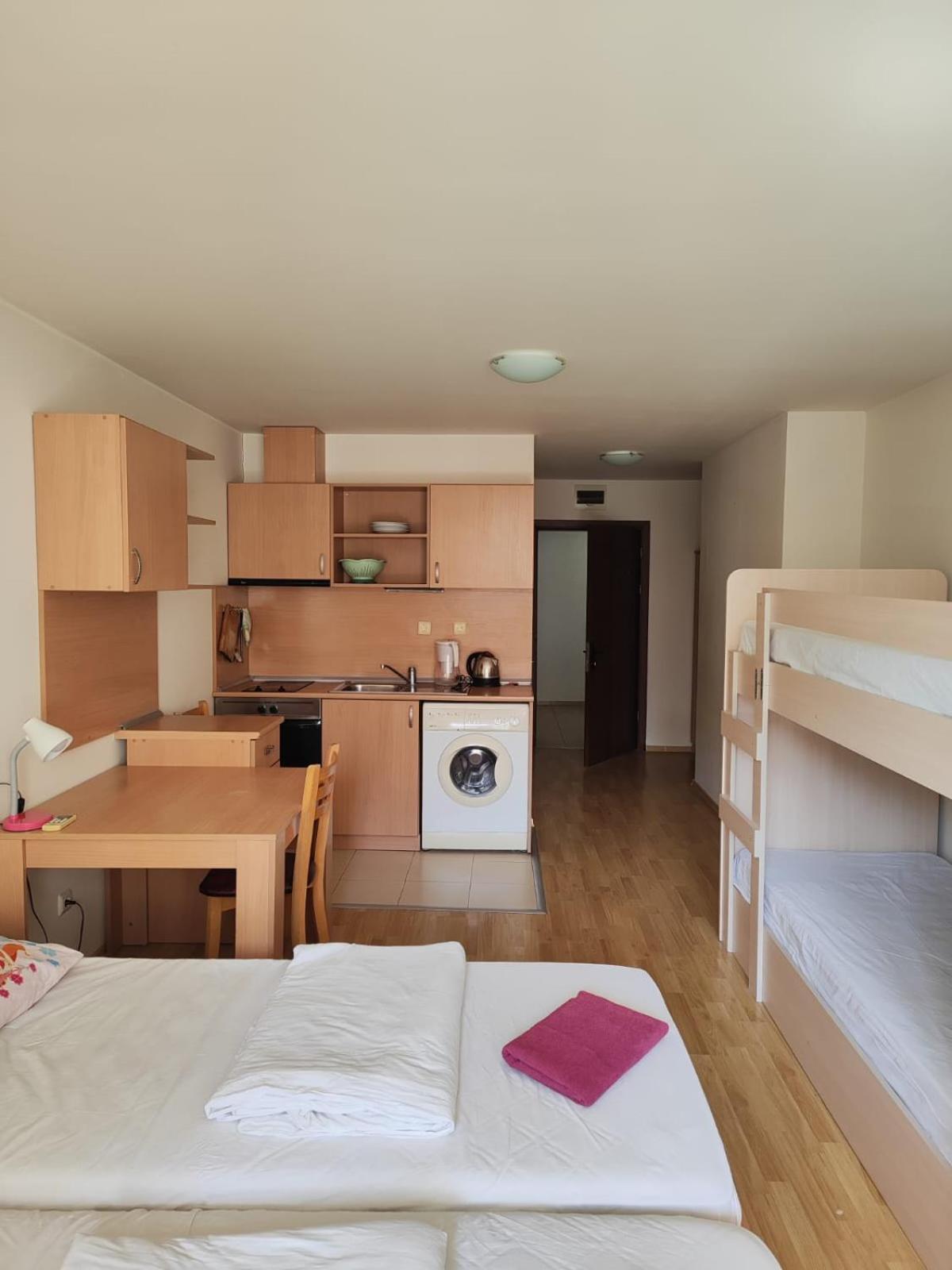 Alexandr Apartments Vigo Misivri Dış mekan fotoğraf
